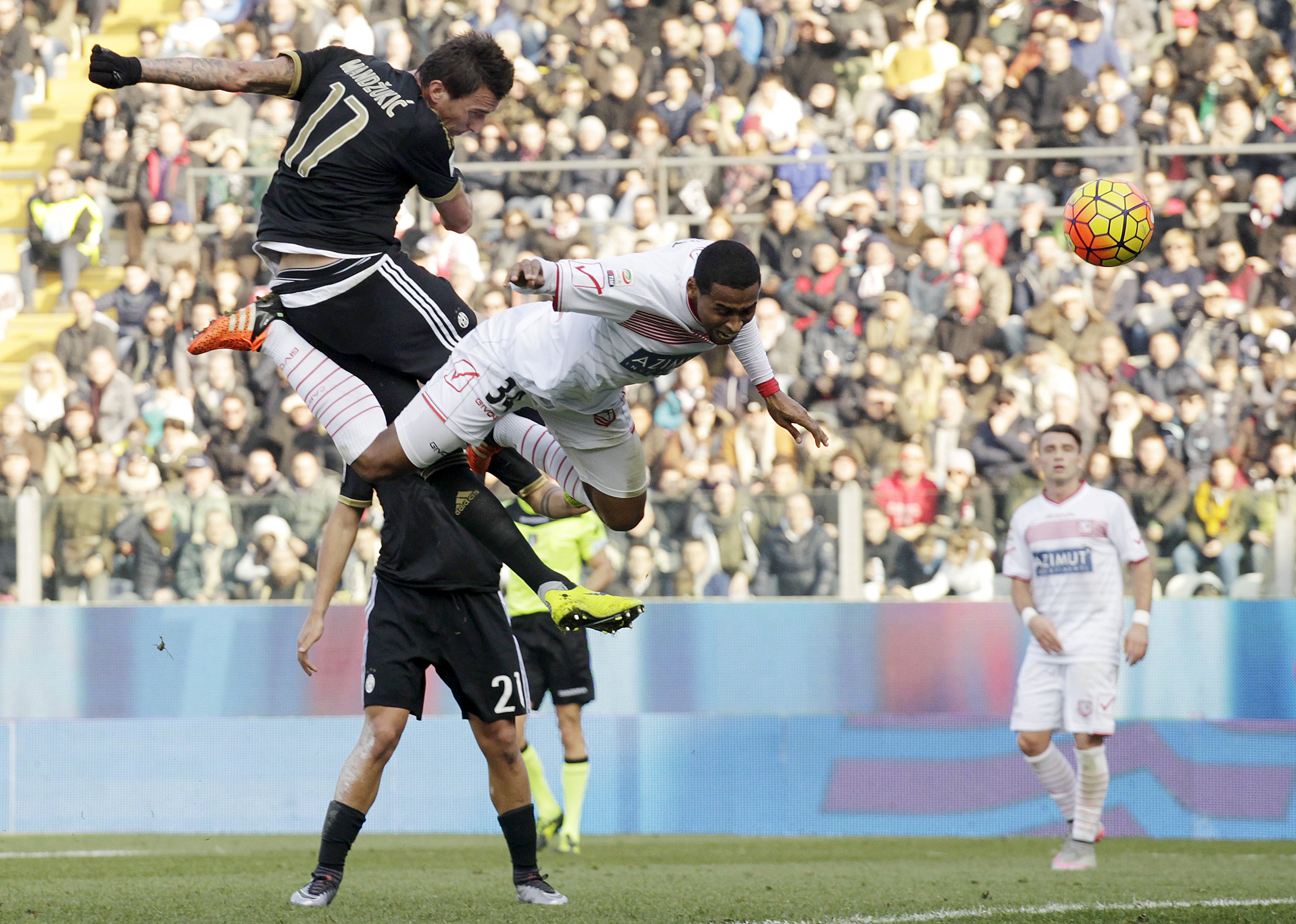 | ALESSANDRO GAROFALO/REUTERS