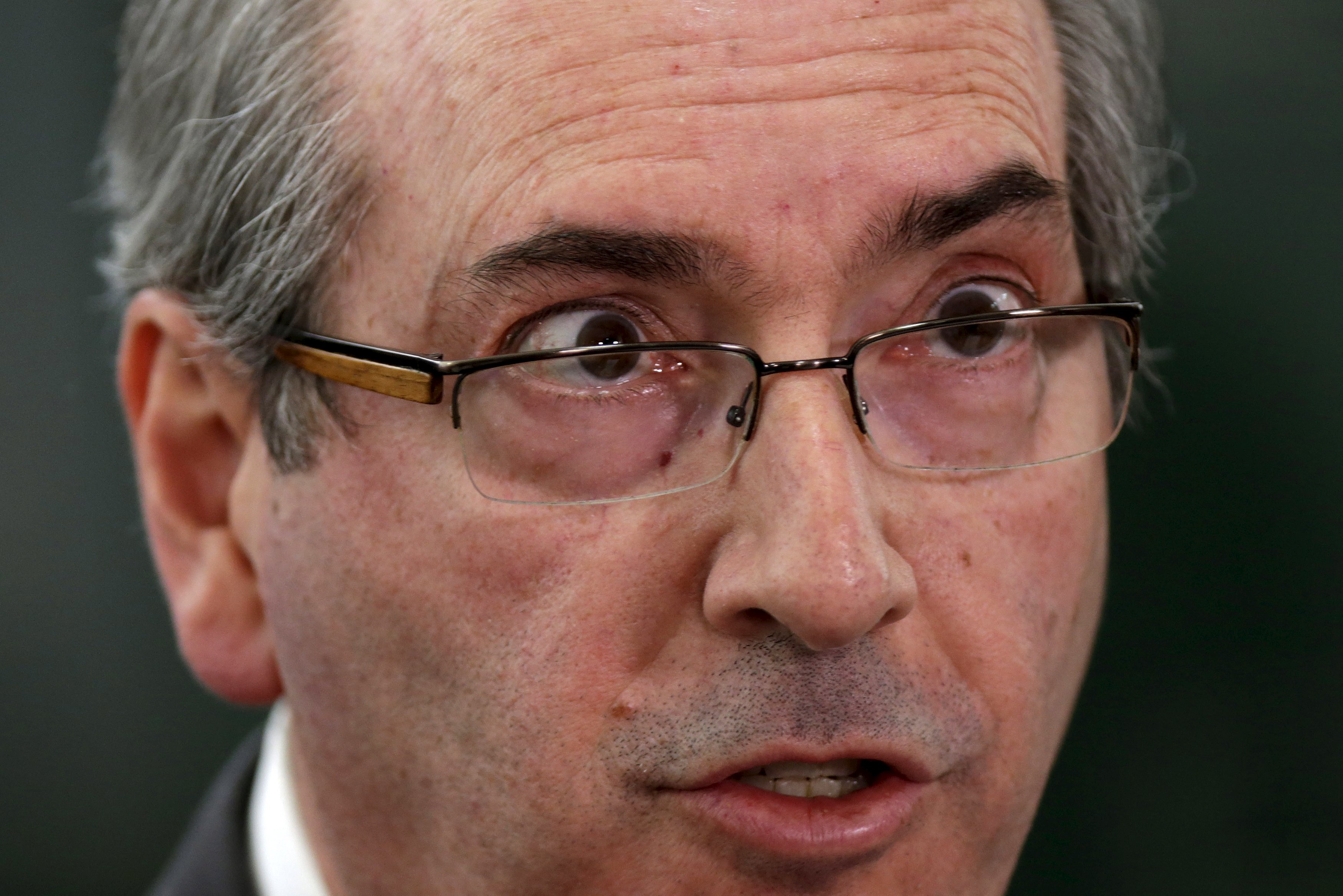 Eduardo Cunha começa a ganhar a “simpatia” do PT para ficar no cargo: acordo. | Ueslei MArcelino/Reuters