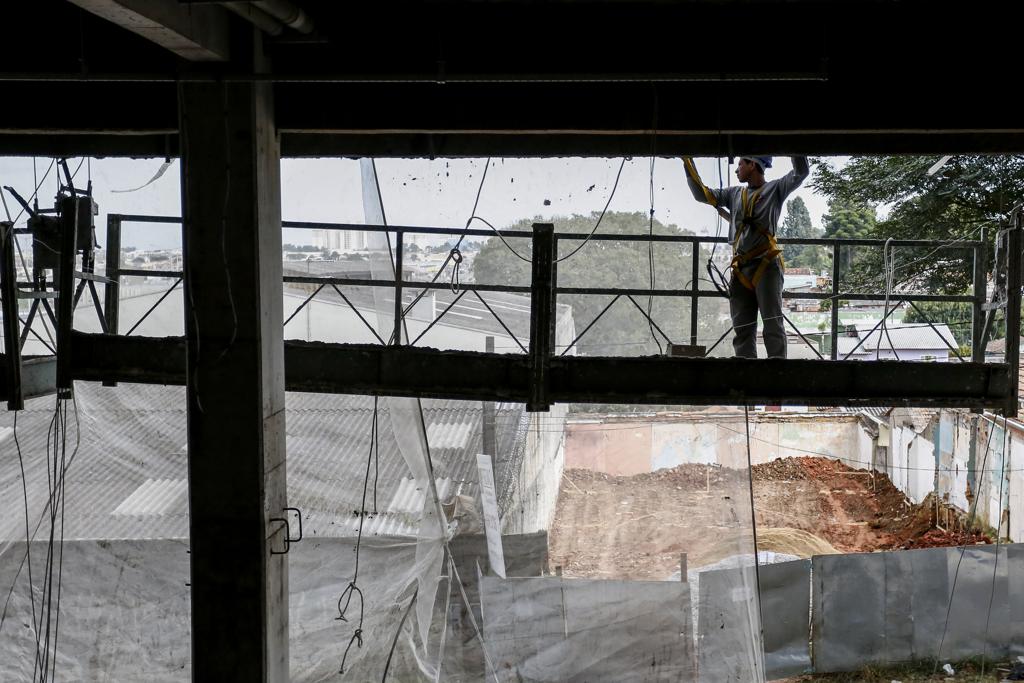 O segundo maior setor responsável por fechamento de vagas no mês foi a construção civil, importante termômetro da atividade econômica | Henry Milleo/Gazeta do Povo