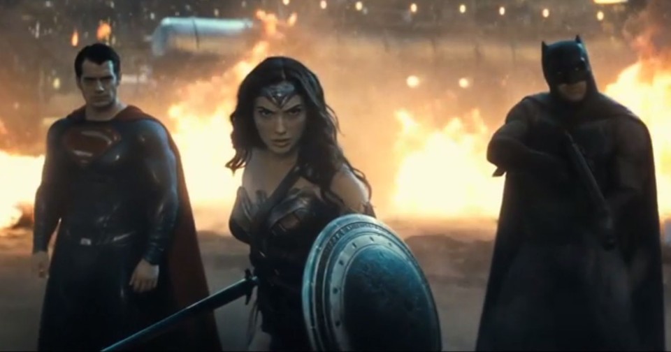 Superman, Mulher Maravilha e Batman no filme que estreia em 2016 | Reprodução/YouTube