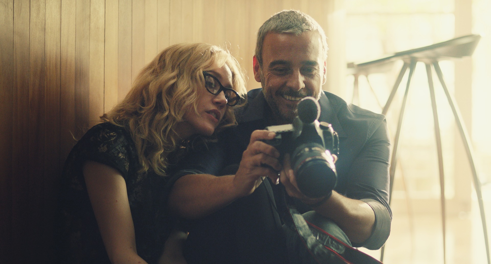 Camila Morgado e Alexandre Borges vivem vários clichês de comédias românticas. | Divulgação