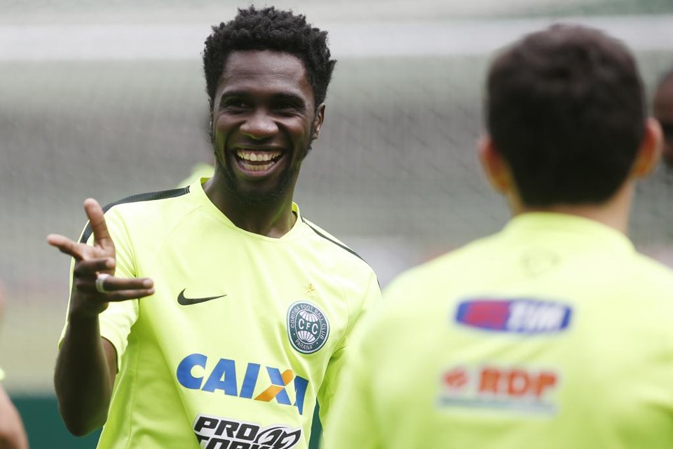 Negueba foi o terceiro jogador que mais atuou pelo Coxa no ano. | Henry Milleo/Gazeta do Povo