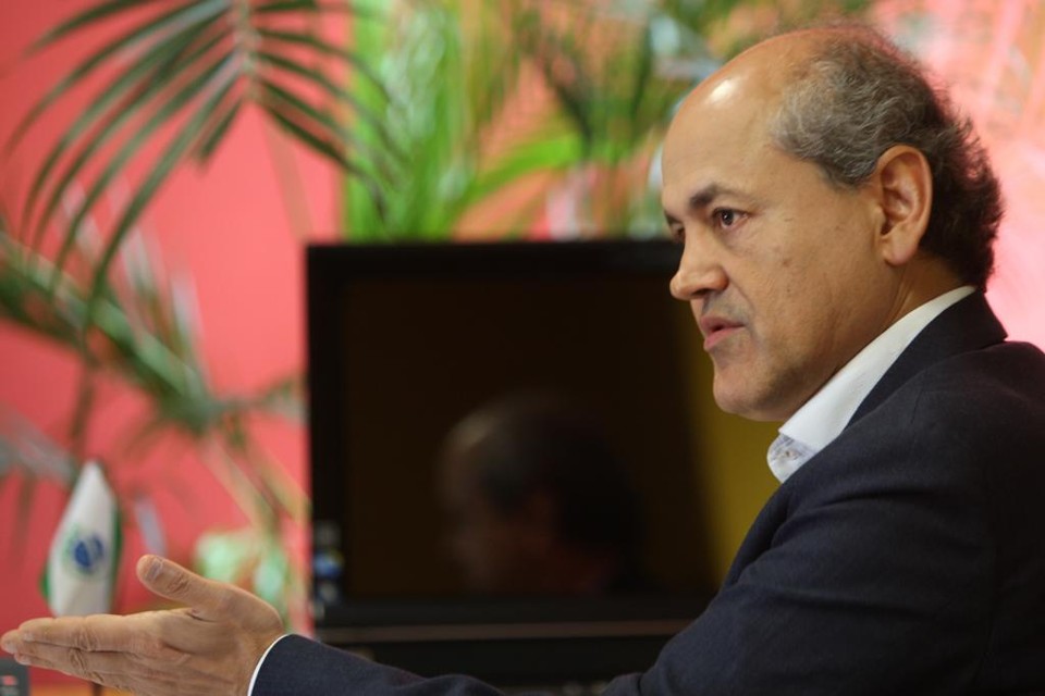 Fruet: “Chegamos ao limite no transporte coletivo em Curitiba” Fruet: transporte público em Curitiba “chegou ao limite”. | Aniele Nascimento/Gazeta do Povo