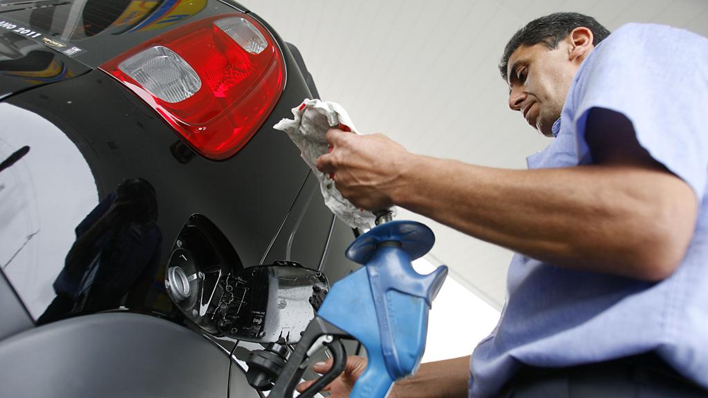 Alta dos combustíveis pesou na aceleração da inflação. | Marco Andre Lima/Gazeta do Povo