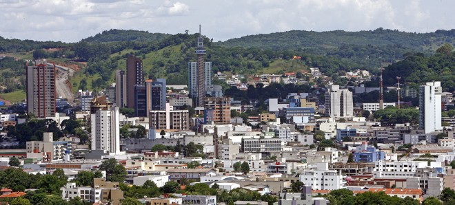 Francisco Beltrão: parceria entre prefeitura, sociedade e empresas para gerar emprego e renda; | Hugo Harada/Gazeta do Povo