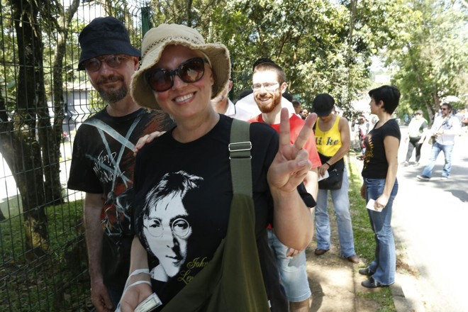 John Lennon feat. Pink Floyd: noite de musica boa na Pedreira. | Hugo Harada