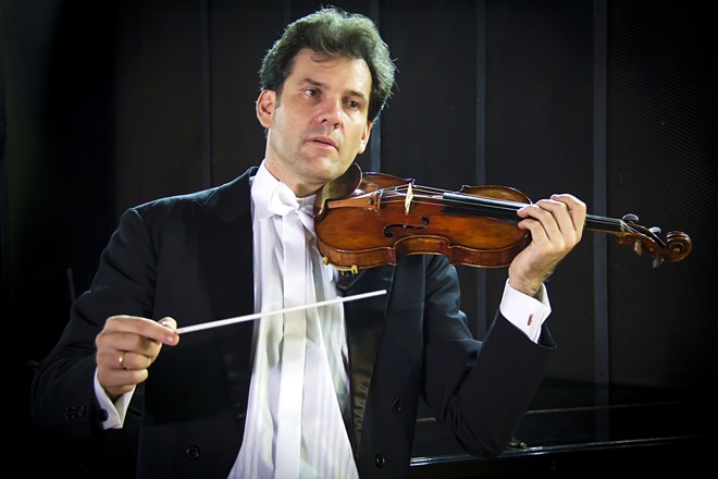 Em junho, o violinista Alessandro Borgomanero apresentou-se no Carnegie Hall , de Nova York, executando Marlos Nobre, Bach, Mozart e Larsson. Dividiu o palco com Javier Oviedo, brilhante solista do saxofone clássico, sob a regência do maestro Jean-Pierre Schmitt | DIVULGAÇÃO