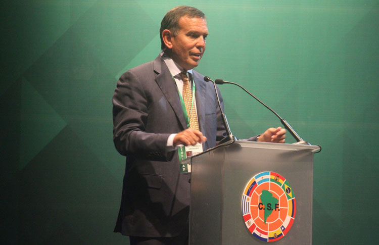 Intenção de Juan Ángel Napout é ir aos EUA para provar inocência. | Conmebol/
