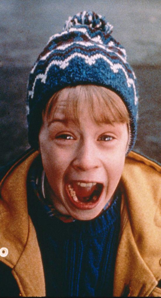 Macaulay Culkin: jovenzinho deixado para trás no filme “Esqueceram de Mim 2”. | Divulgação