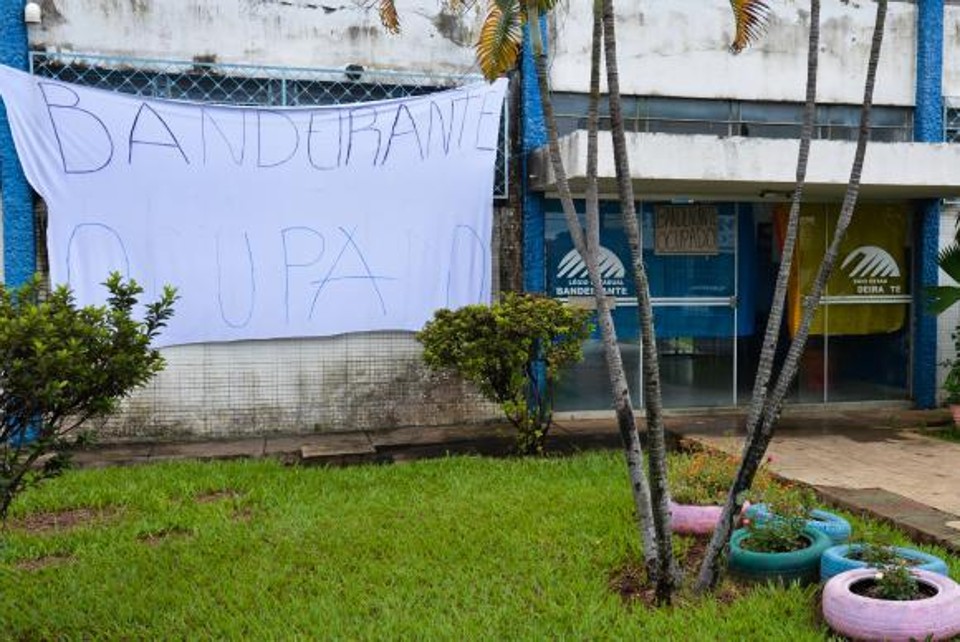 O Colégio Estadual Bandeirante é um dos 27 ocupados por alunos em Goiânia | Valter Campanato/Agência Brasil/