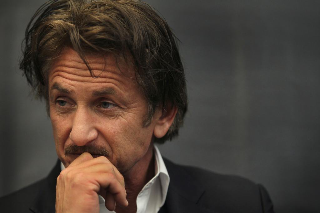 Ator Sean Penn está envolvido em polêmica após uma entrevista com narcotraficante procurado internacionalmente | so/ma/SCOTT OLSON