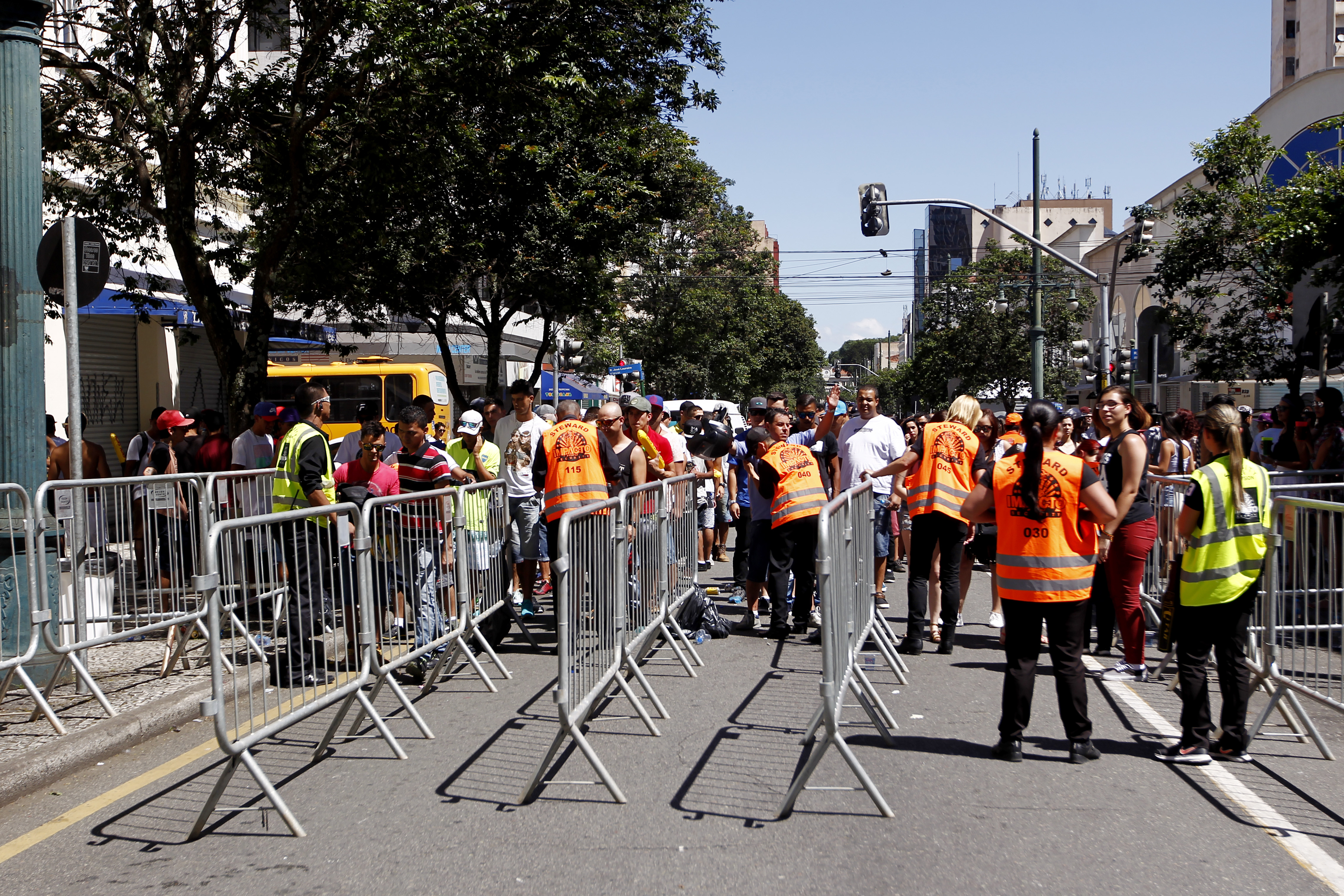 Ruas da região central de Curitiba ficarão bloqueadas por causa do pré-carnaval na Marechal Deodoro. | Antônio More/Gazeta do Povo