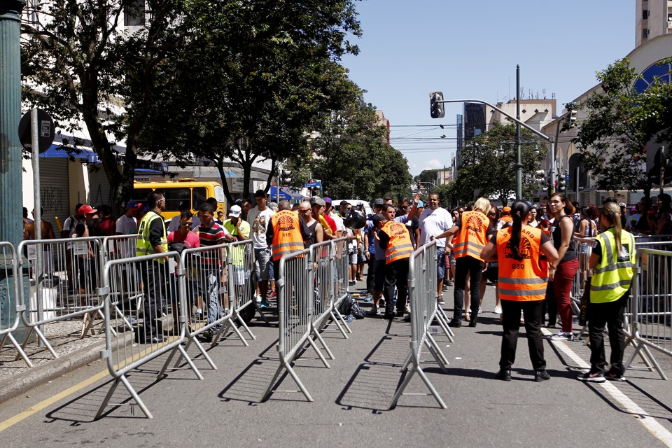 Ruas da região central de Curitiba ficarão bloqueadas por causa do pré-carnaval na Marechal Deodoro. | Antônio More/Gazeta do Povo