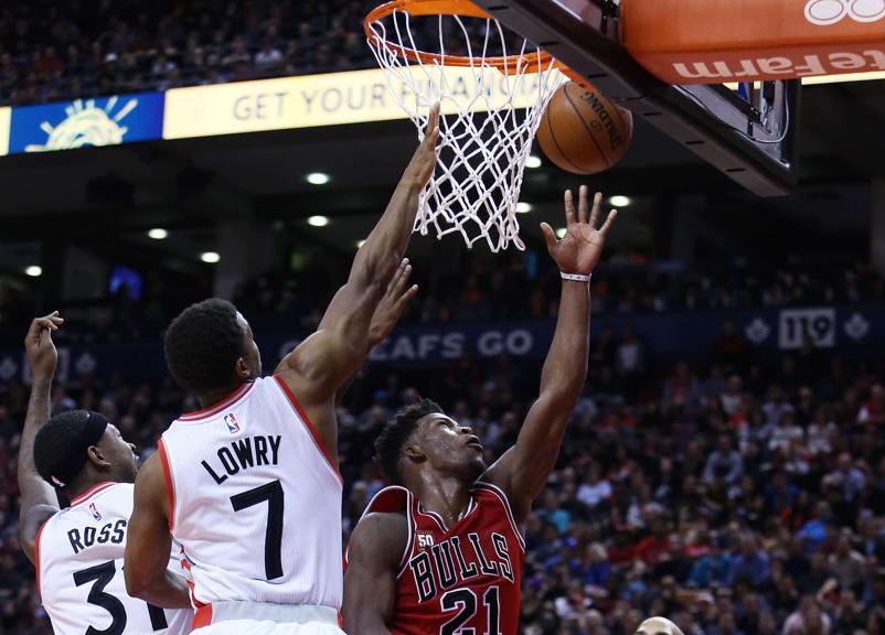 Jimmy Butler marcou 40 pontos no segundo tempo da vitória do Bulls sobre o Raptors e bateu marca de Michael Jordan. | Vaughn Ridley/AFP