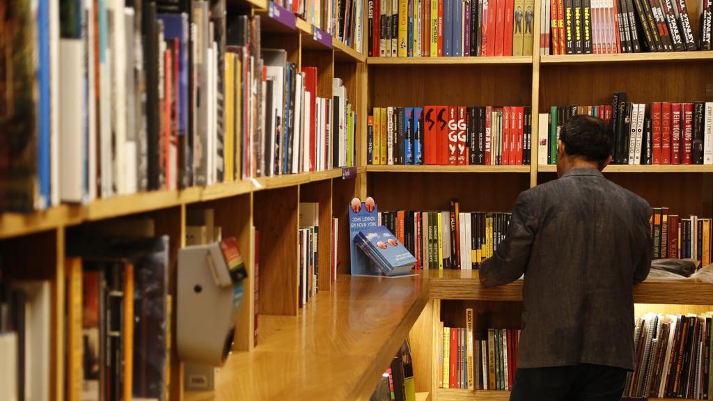 Ter um livro exposto nas prateleiras não é mais um sonho distante | Henry Milleo/Gazeta do Povo