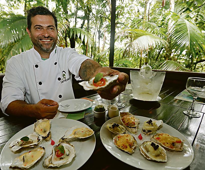 Prato à base de ostra mais pedido no Sítio Sambaqui: leva creme de queijo e pimenta dedo de moça. | Felipe Rosa/Gazeta do Povo