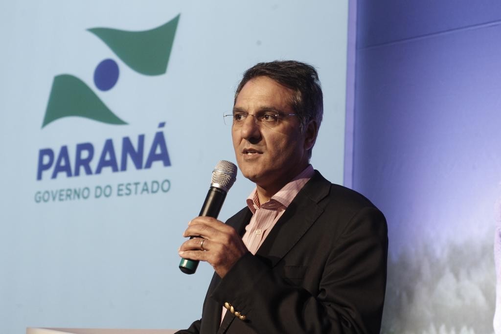 Pepe não comenta a denúncia.