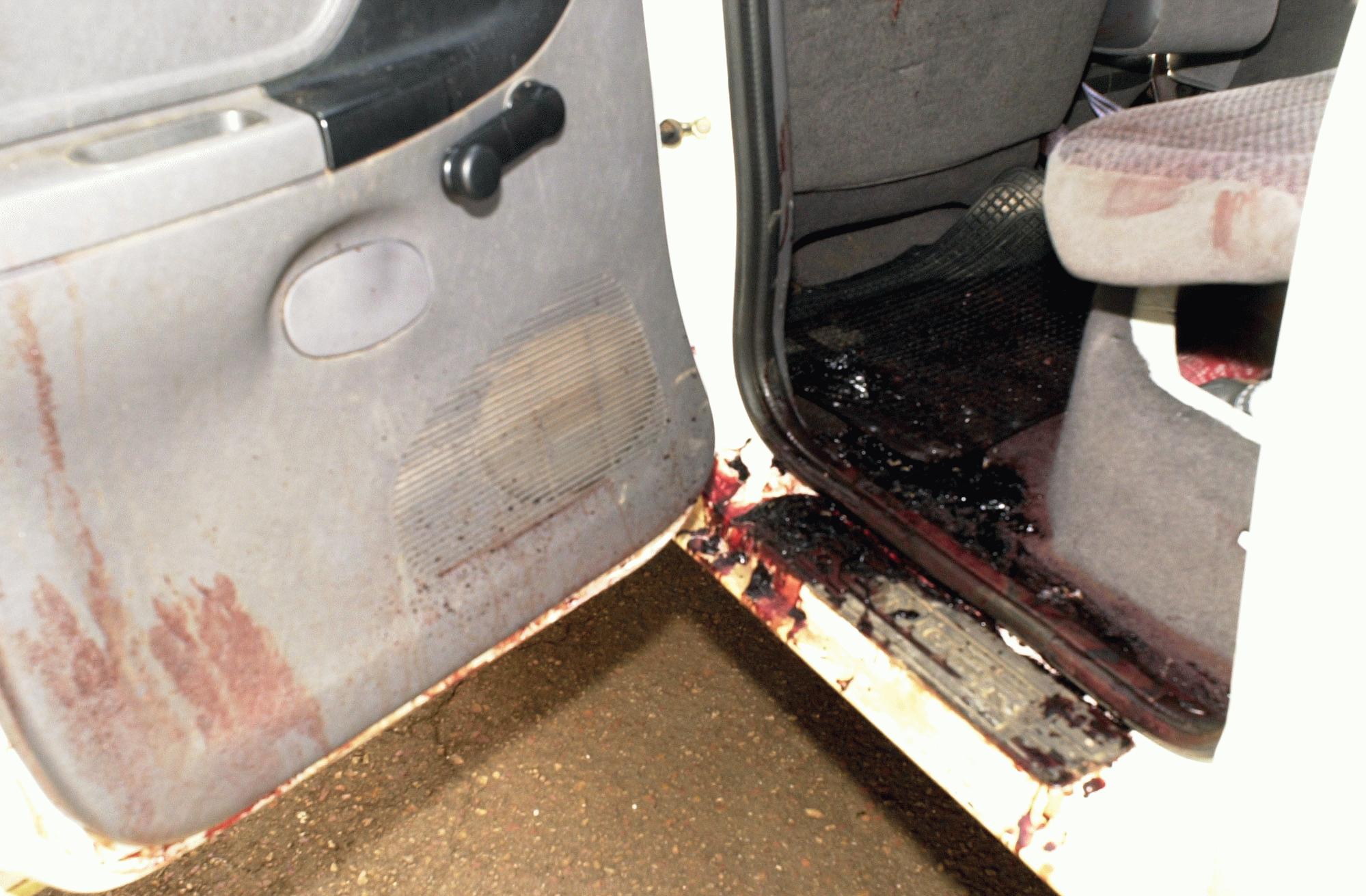 Carro em que viajavam os fiscais do Trabalho assassinados em Unaí | Victor Soares/Agência Brasil