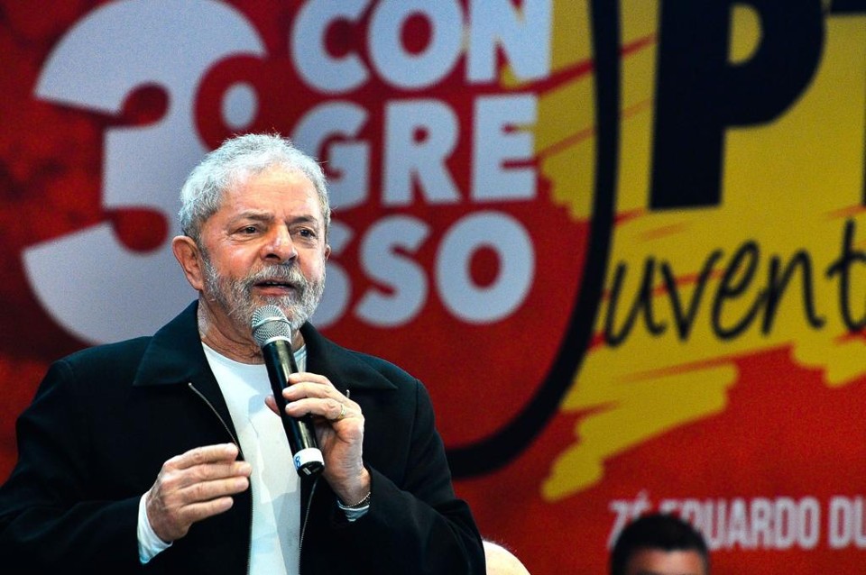 Ex-presidente Lula durante encontro da juventude do PT: mais uma ligação com a Odebrecht. | Antonio Cruz/ Agência Brasil