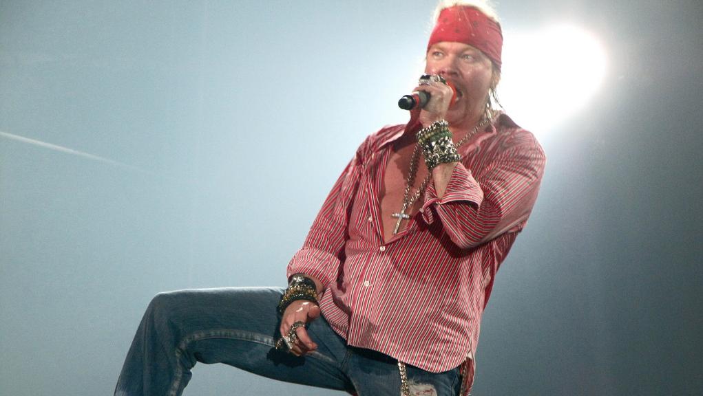 Axl Rose vai reencontrar os velhos companheiros de Guns | /Ed Vill/Wikimedia Commons
