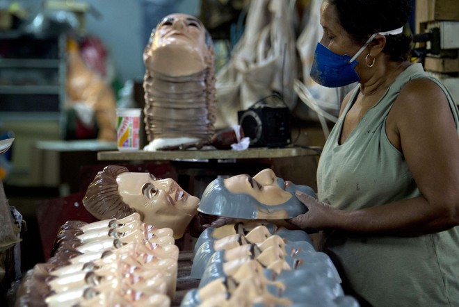 Criador e criatura: Lula e Dilma. | VANDERLEI ALMEIDA/AFP