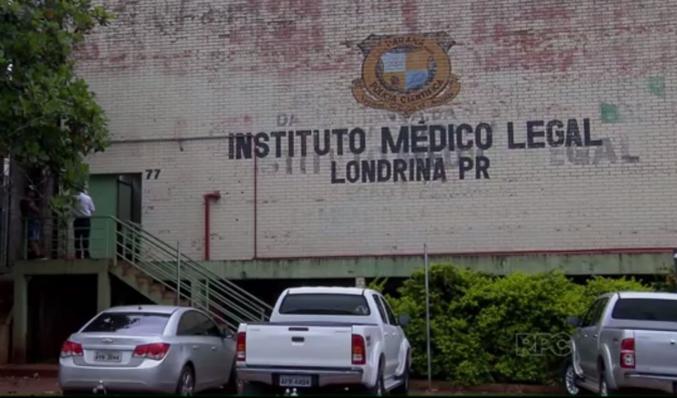 Pelo menos dez corpos teriam chegado ao IML de Londrina entre a noite de sexta-feira (29) e a madrugada deste sábado (30). | Reprodução/RPCTV