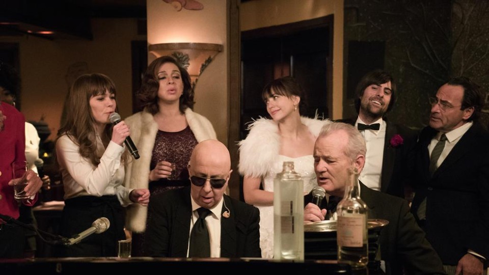 Cena de “A Very Murray Christmas”, de Sofia Coppola. | Divulgação