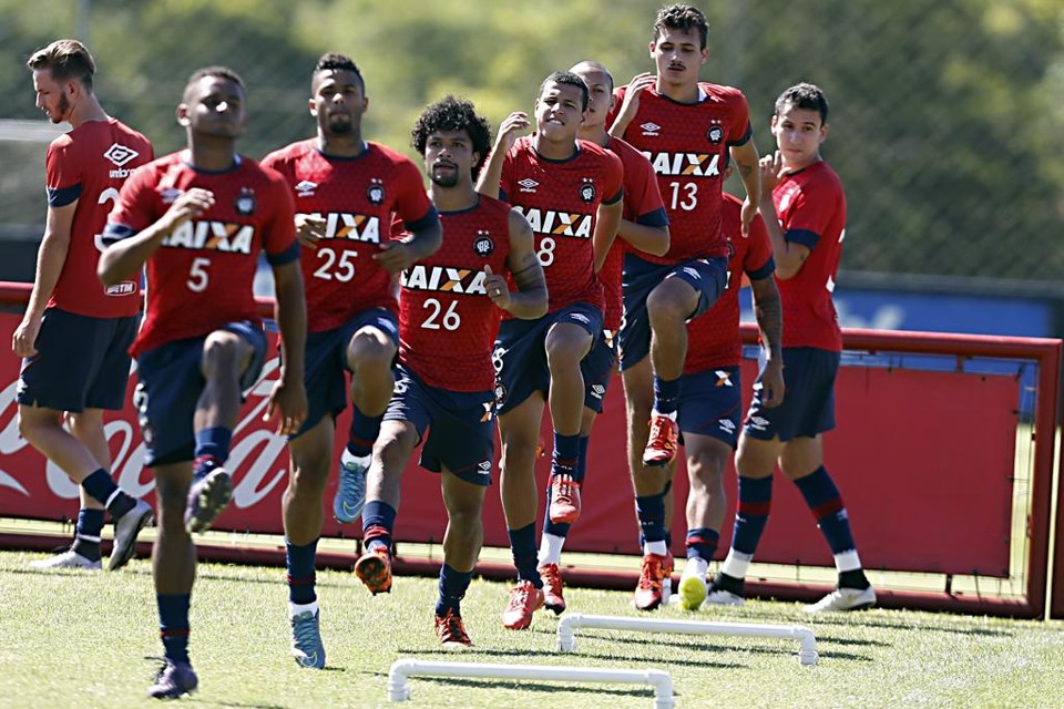 Atlético encerra pré-temporada com amistoso contra o Red Bull Amistoso com Red Bull será o último teste do Atlético antes da estreia no Estadual. | Albari Rosa/Gazeta do Povo