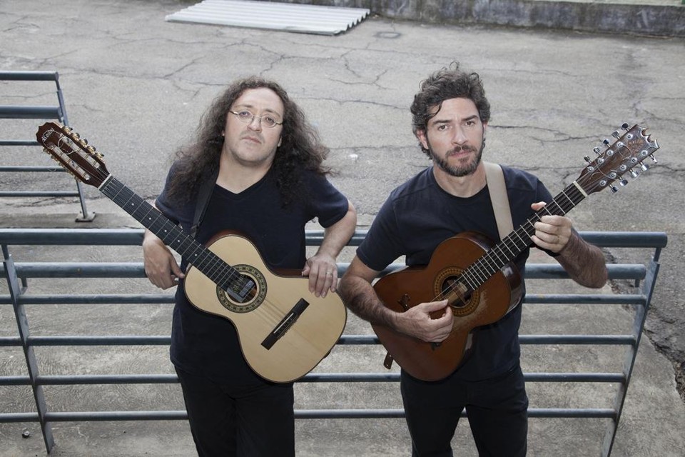 Ricardo Vignini e Zé Hélder: violeiros e roqueiros. | Divulgação/