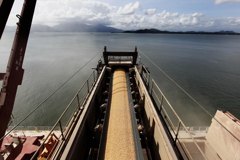 Soja foi o produto mais escoado via Paranaguá, com 8,5 milhões de toneladas. | Jonathan Campos/Gazeta do Povo