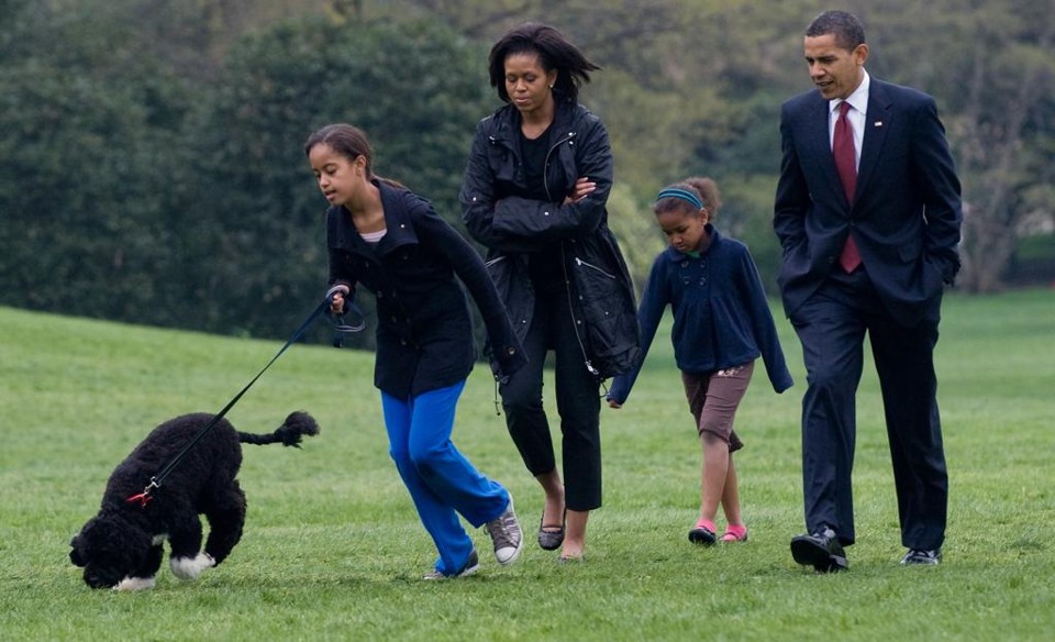 Família Obama com o cão  Bo. | SL/nk/SAUL LOEB