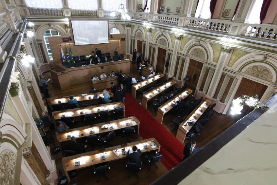 Vereadores de Curitiba conseguem abonar 384 faltas | Aniele Nascimento/Gazeta do Povo