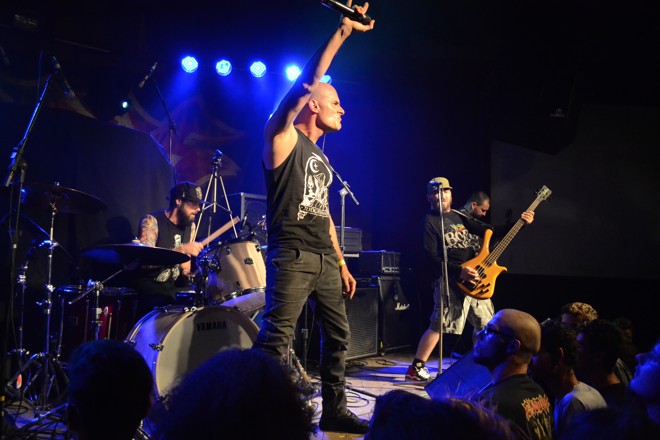 Uganga foi a banda de abertura. | Clóvis Roman/Divulgação