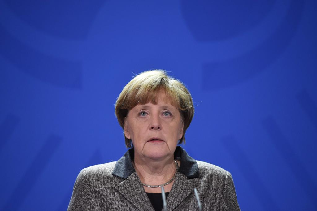 Medida de Merkel foram adotadas após casos de agressão sexual na noite de réveillon | SOEREN STACHE/AFP