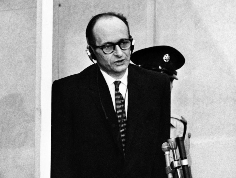 Adolf Eichmann usou passaporte falso para entrar na Argentina nos anos 1950, mas foi capturado nos anos 1960 | -/AFP
