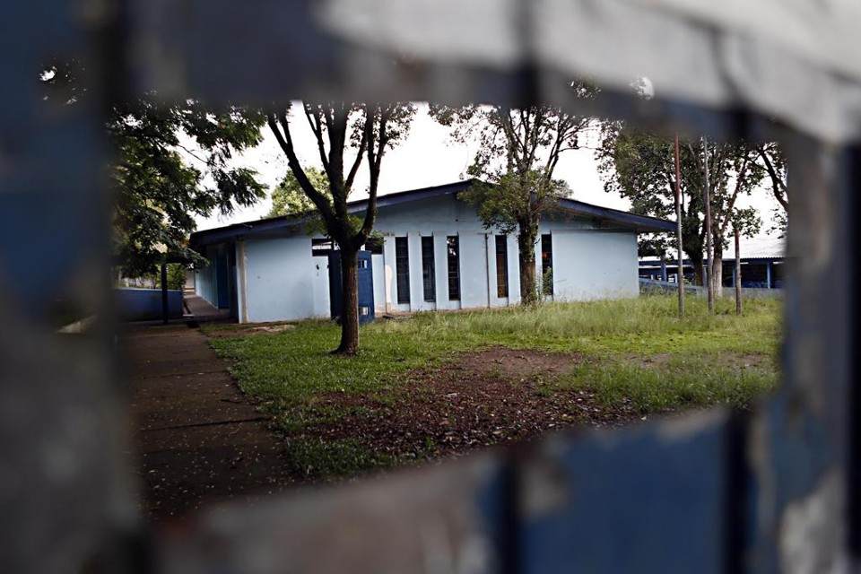 Colégio Estadual Dirce Celestino do Amaral, em Curitiba, uma das 111 escolas com obras sob suspeita. | Albari Rosa/Gazeta do Povo