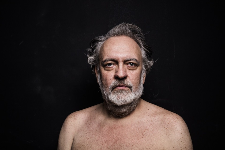 Luciano Chirolli vive o imperador Adriano, que toma um garoto como amante. | Daryan Dornelles/Divulgação