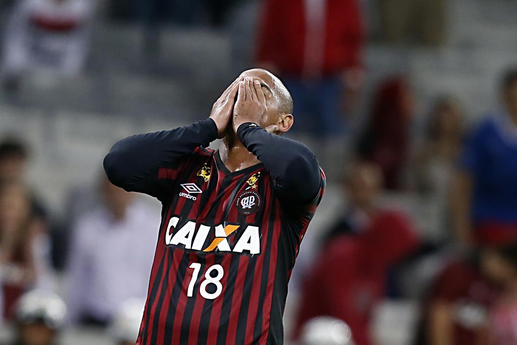 Walter está indeciso: Atlético ou Sport | Albari Rosa/Gazeta do Povo