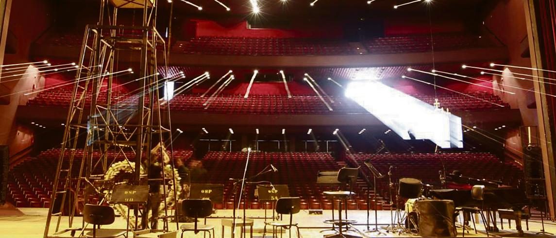 Interior do Guairão, que viu dezenas de montagens próprias no passado. | Antônio More /
Gazeta do Povo