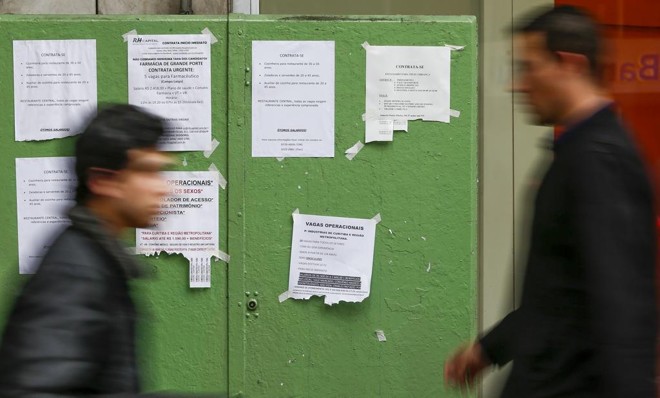 Somente em um ano, o país perdeu 1,2 milhão de postos de trabalho com carteira assinada no setor privado. | Hugo Harada/Gazeta do Povo