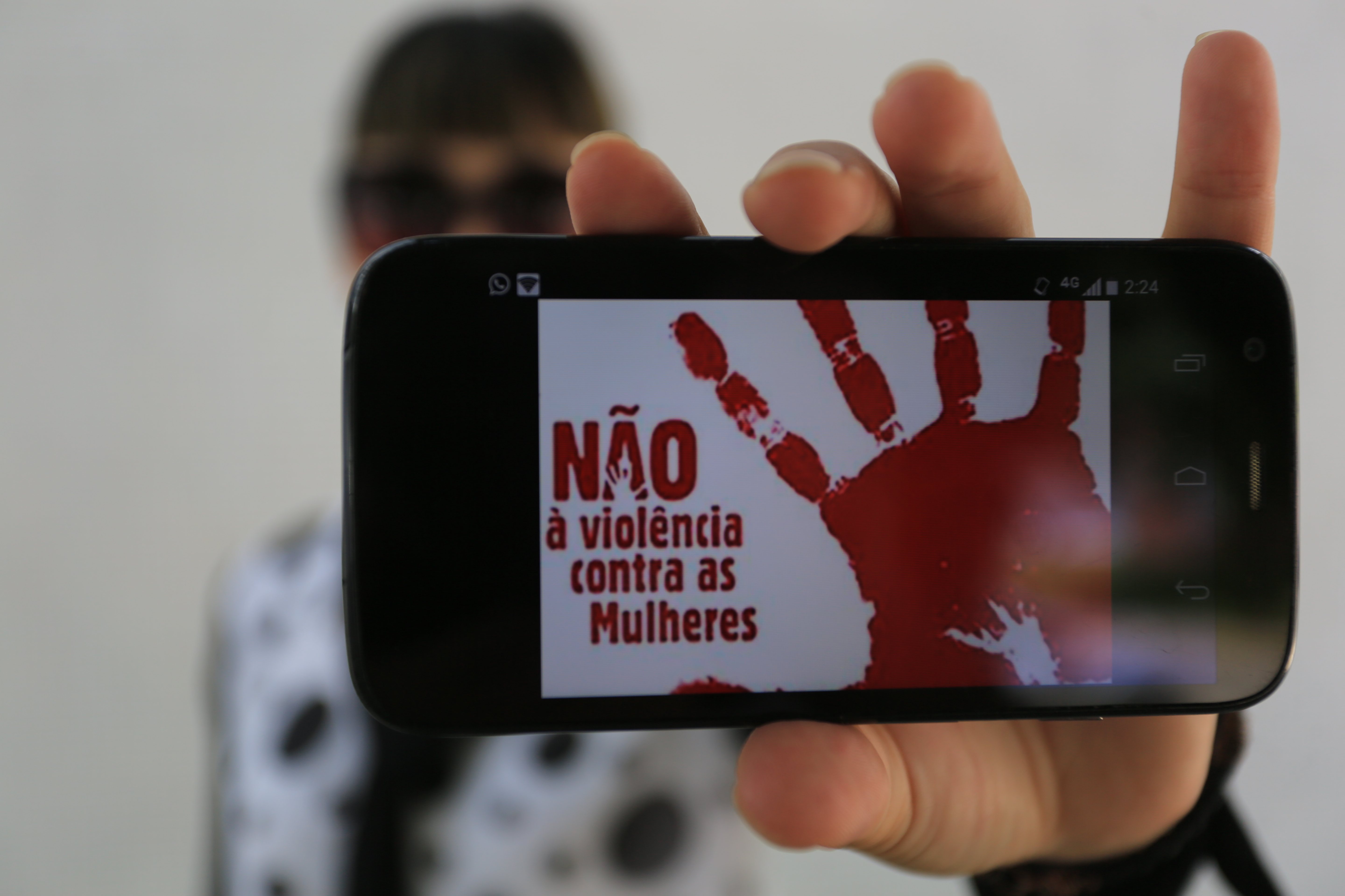 O número insuficiente de delegacias da mulher resulta não apenas em um atendimento precarizado para quem busca assistência, mas também em sobrecarga nas únicas unidades existentes. | Ivonaldo Alexandre/Gazeta do Povo