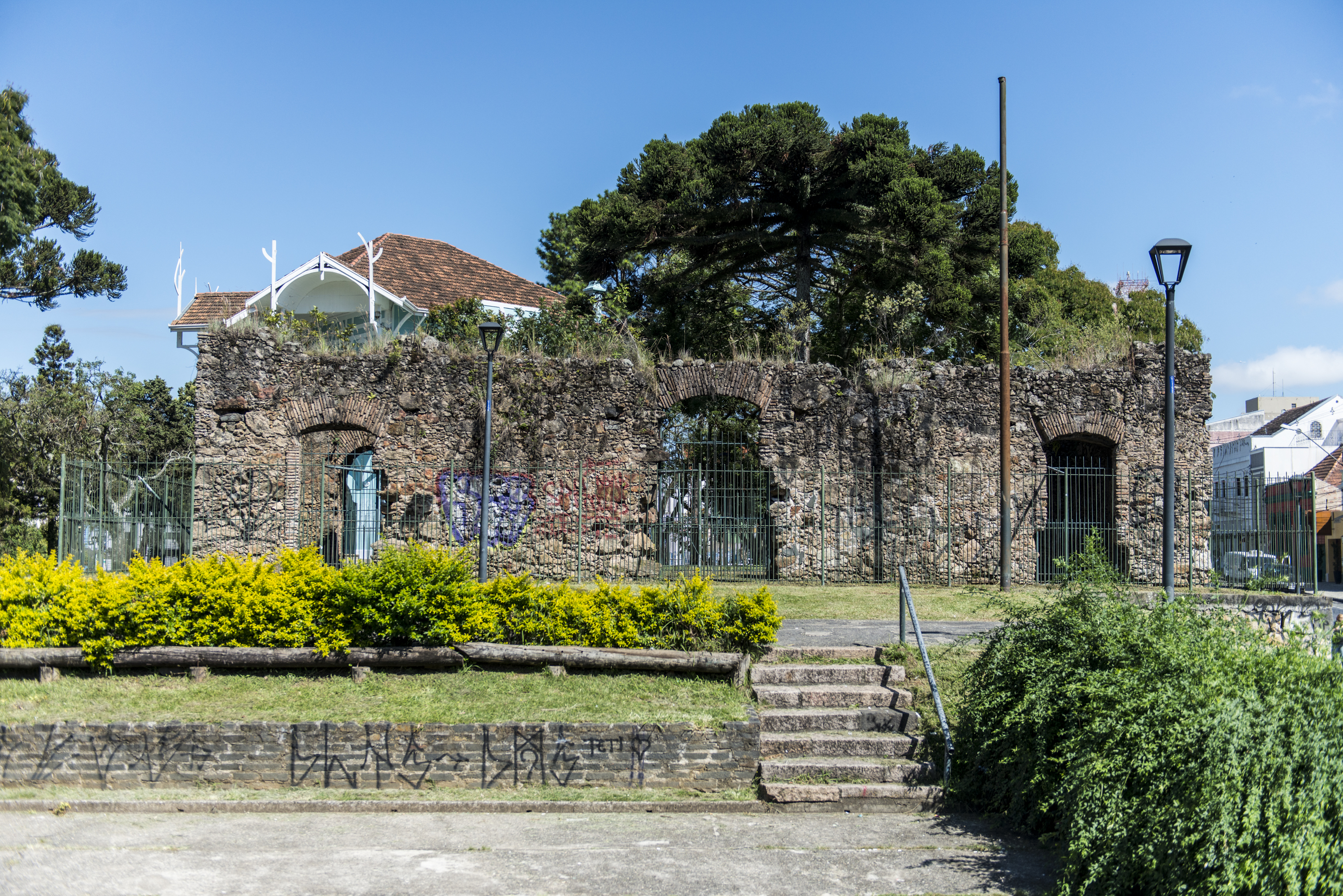 Ruínas de São Francisco, onde acontecerá lançamento de CD | Henry Milleo/Gazeta do Povo