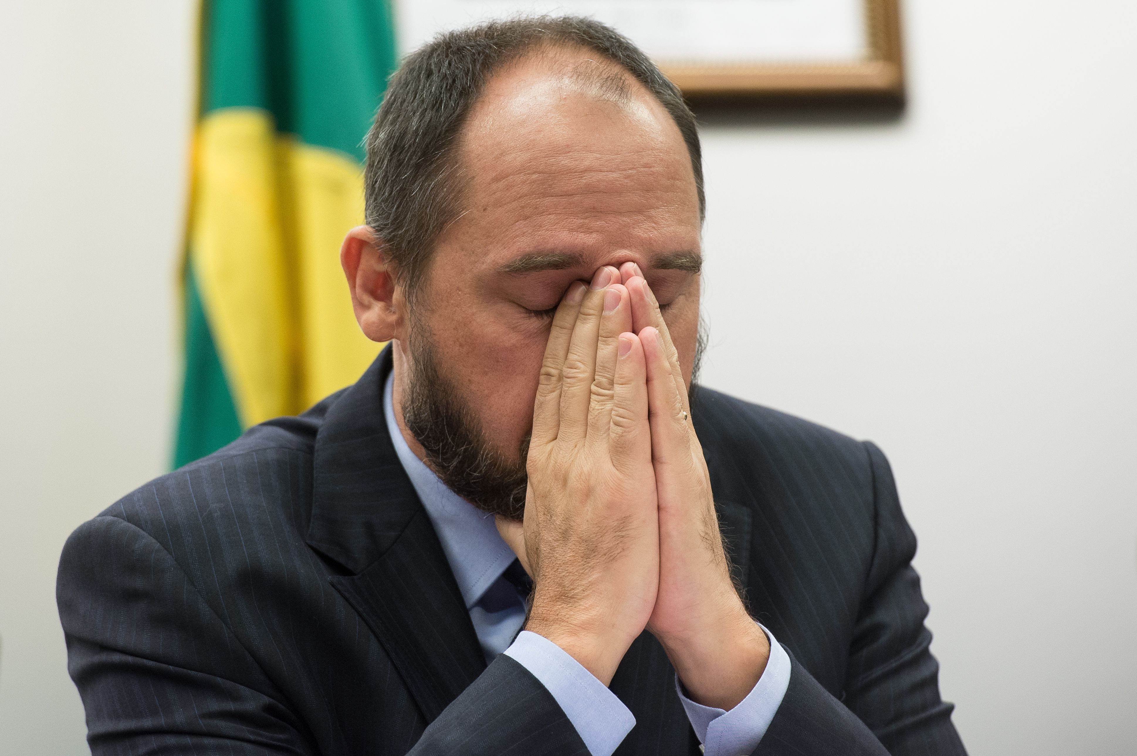 Advogado-geral da União, Luis Inácio Adams se mostra contrário à posição do deputado Vicente Cândido. | Marcelo Camargo/Agência Brasil