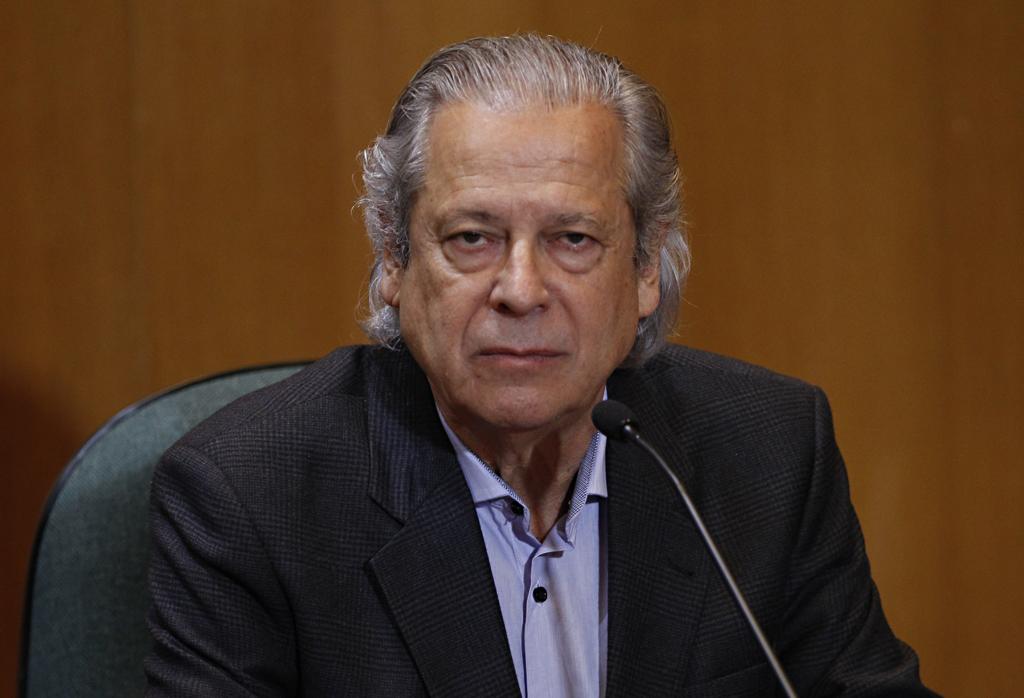 Defesa do ex-ministro José Dirceu requereu ao juiz Sergio Moro que participe dos interrogatórios dos delatores. | Aniele Nascimento/Gazeta do Povo