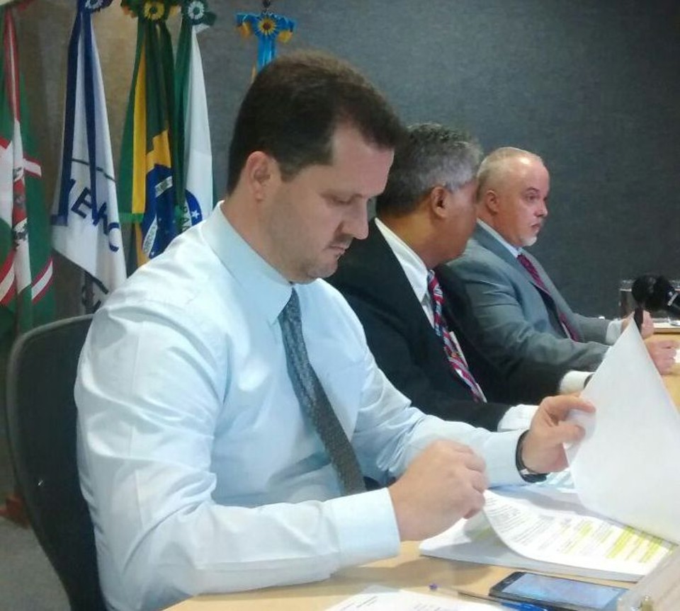 Igor Romário de Paula, da força-tarefa da Lava Jato durante entrevista coletiva. | Gerson Kleina/Tribuna do Paraná