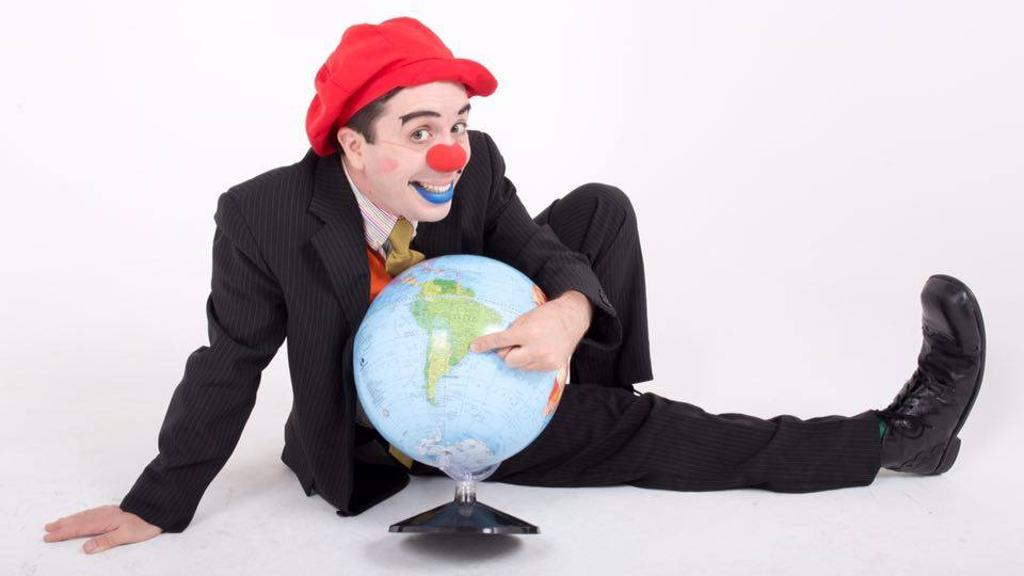 Rafael Barreiros apresenta “No Mundo de Alípio” no Regina Vogue. | Divulgação