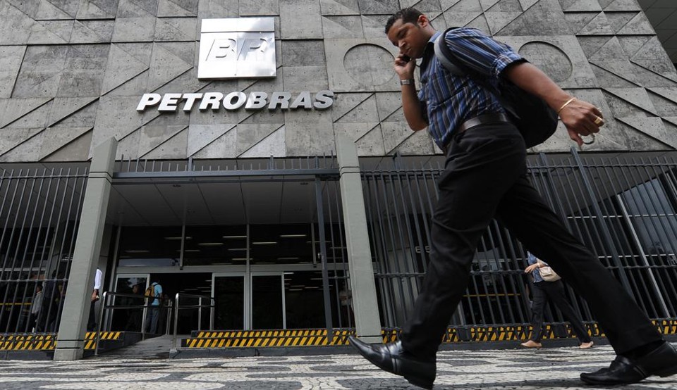 Novo plano de negócios da Petrobras prevê um total de investimentos 24% menor do que o inicial. | Vanderlei Almeida/AFP