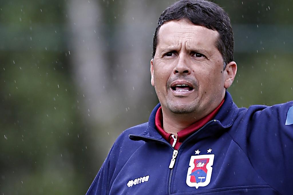 Claudinei Oliveira exaltou o comportamento do elenco tricolor desde o início da temporada. | Albari Rosa/gazeta do povo