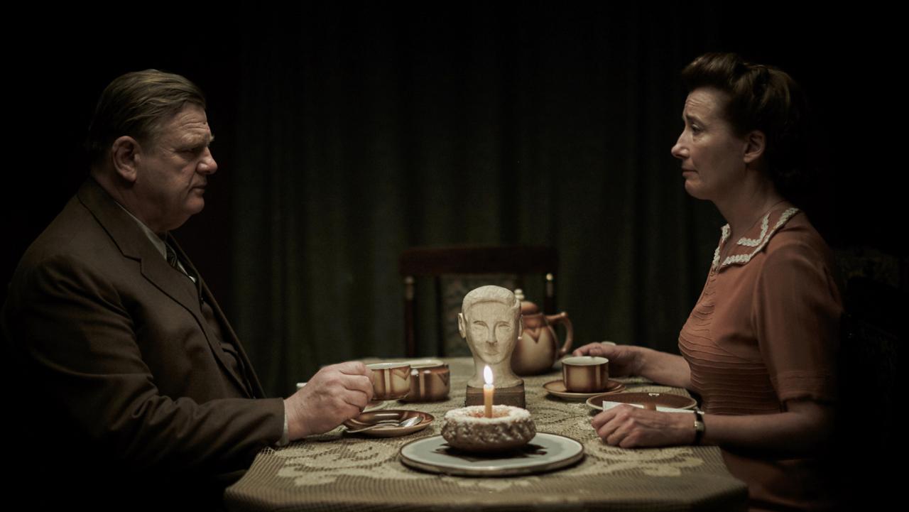 “Alone in Berlin”, de Vincent Perez, é ambientado na era nazista | Divulgação/