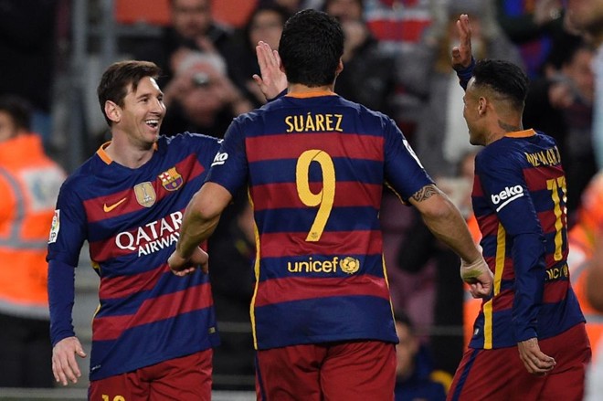 Messi, Suárez e Neymar deram mais um show no Espanhol e golearam Celta de Vigo, com direito a “gracinhas” | LLUIS GENE/AFP